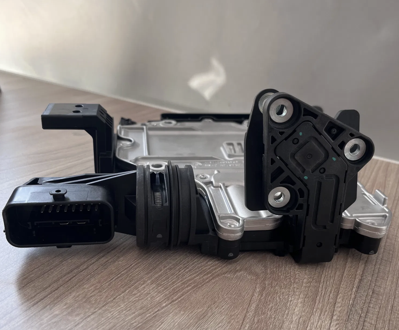 Hot Sale Automotive Parts 0HK927156b Transmission Control Unit for Audi VW