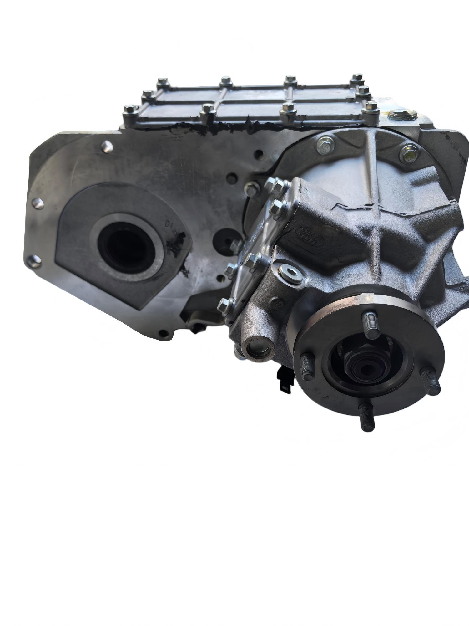 IAB100030 Land Rover Defender 300TDI LT230 Transfer Box